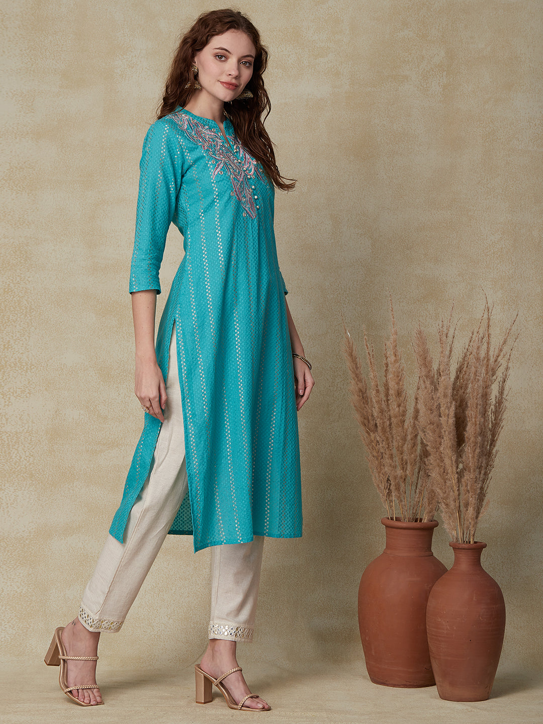 Ethnic Floral Embroidered Straight Fit Kurta - Turquoise Blue