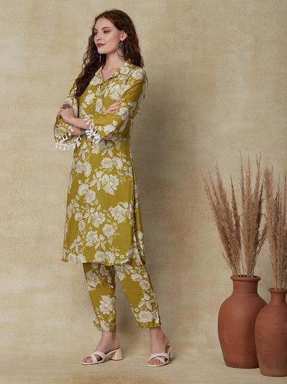 Ethnic Floral Printed Straight Fit Kurta & Pant - Green
