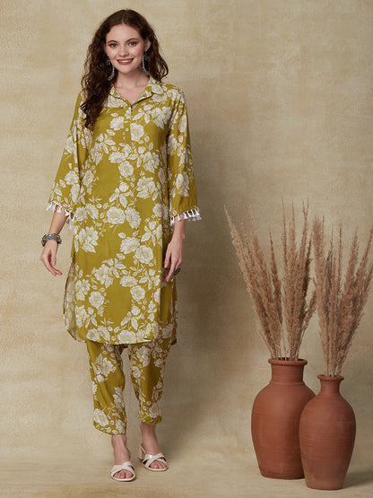 Ethnic Floral Printed Straight Fit Kurta & Pant - Green