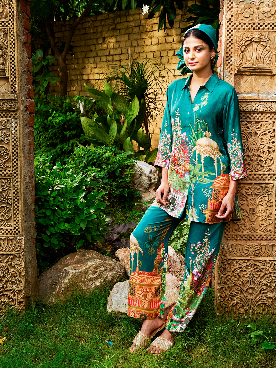 Floral & Ethnic Printed Mother-of-Pearl Buttoned Shirt with Pants Co-ord Set - Green