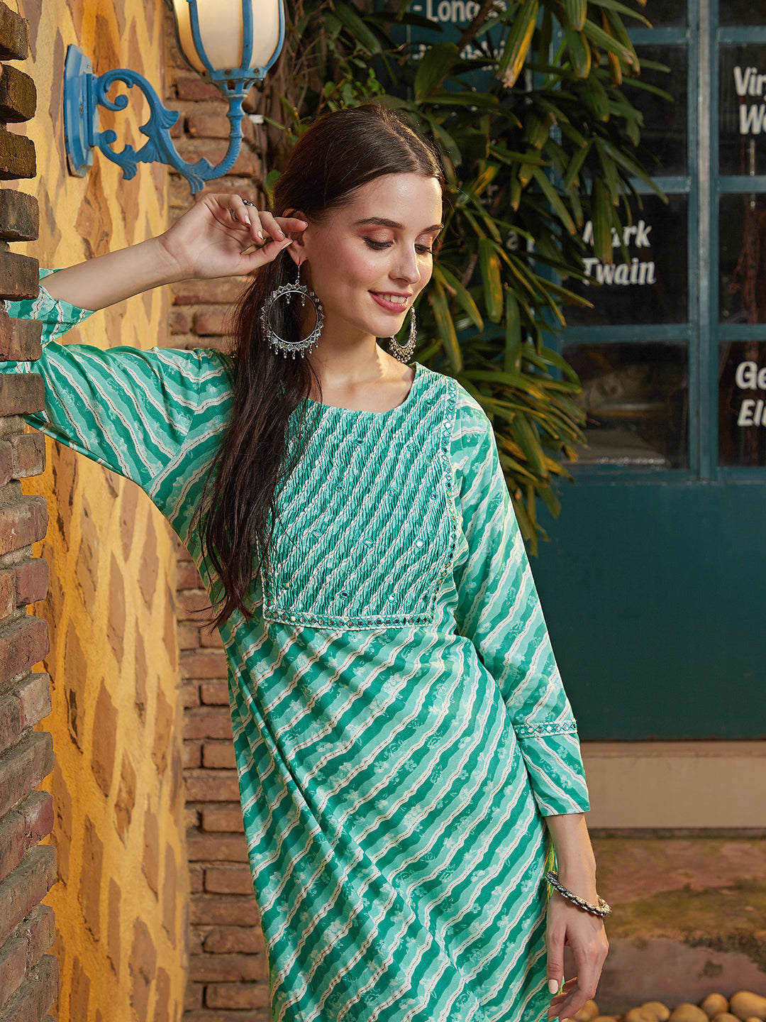 Lehriya Printed Mirror Embroidered Smocked Yoke Kurta - Green