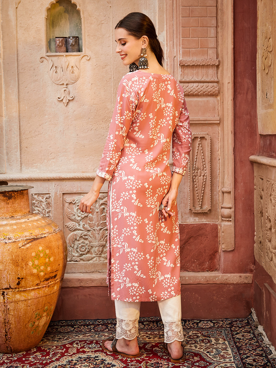 Floral Printed Resham & sequins Embroidered Kurta - Peach