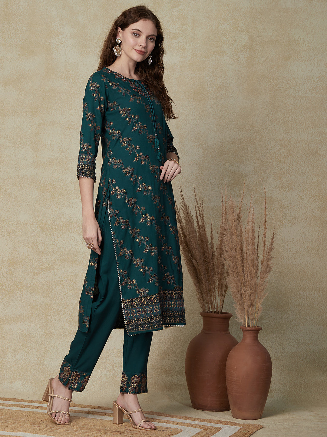 Floral Printed Mirror Embroidered Fringed Tasseled Kurta with Pants - Green