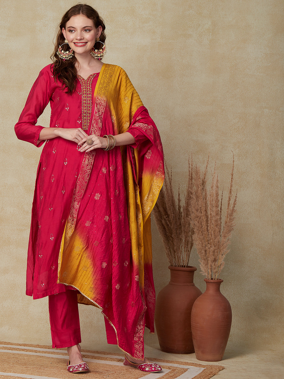 Solid Resham & Sequins Embroidered Kurta with Pants & Embroidered Jacquard Dupatta - Pink