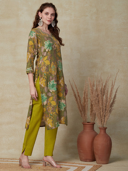 Abstract Printed Zari Dori & Sequins Embroidered Kurta - Green