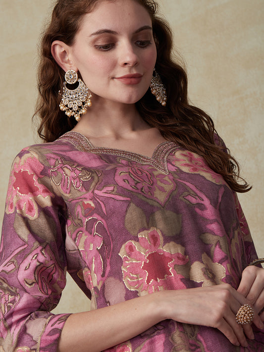 Abstract Printed Zari Dori & Sequins Embroidered Kurta - Pink