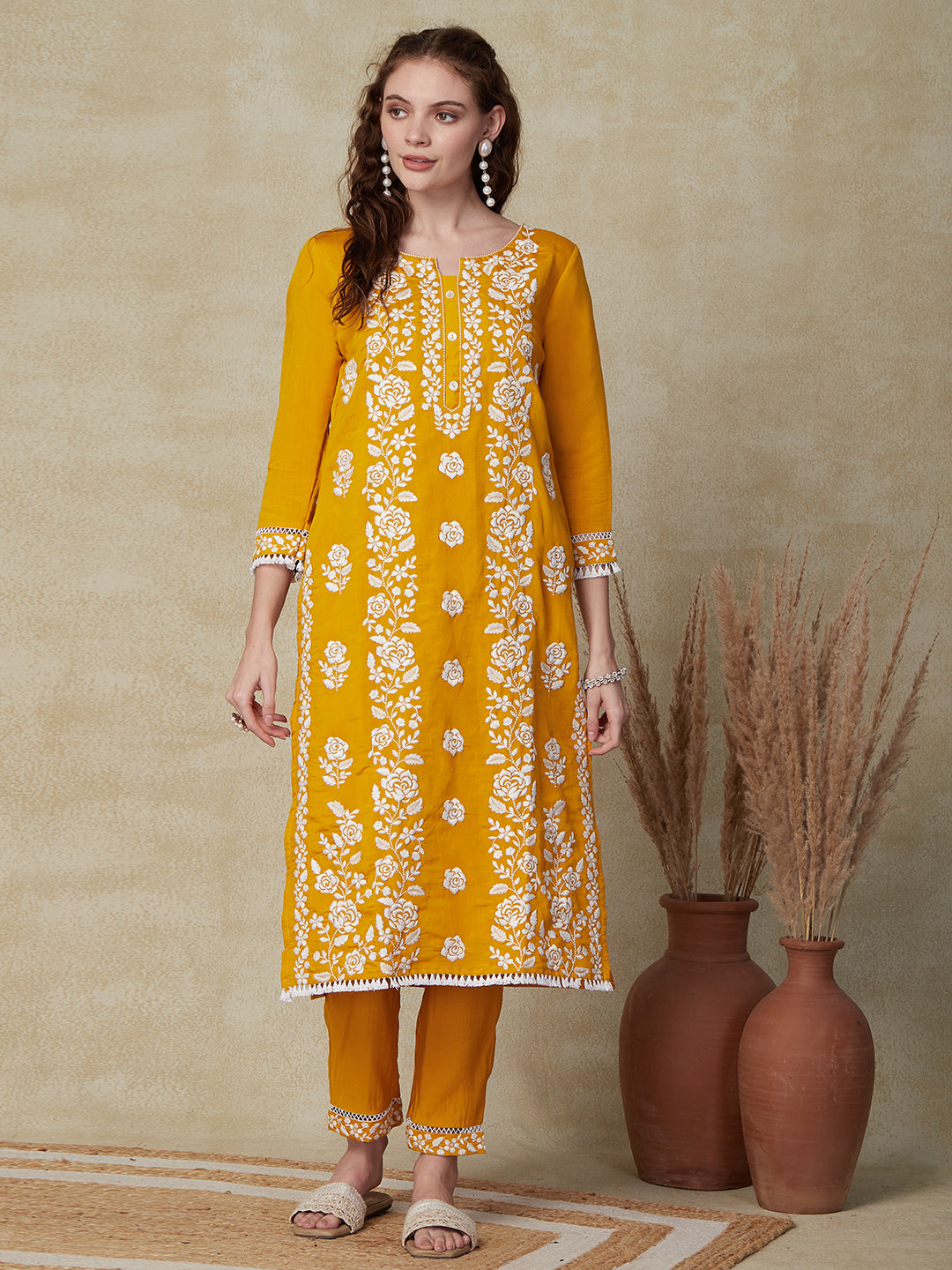 Solid Floral Resham Embroidered Kurta With Pants - Yellow