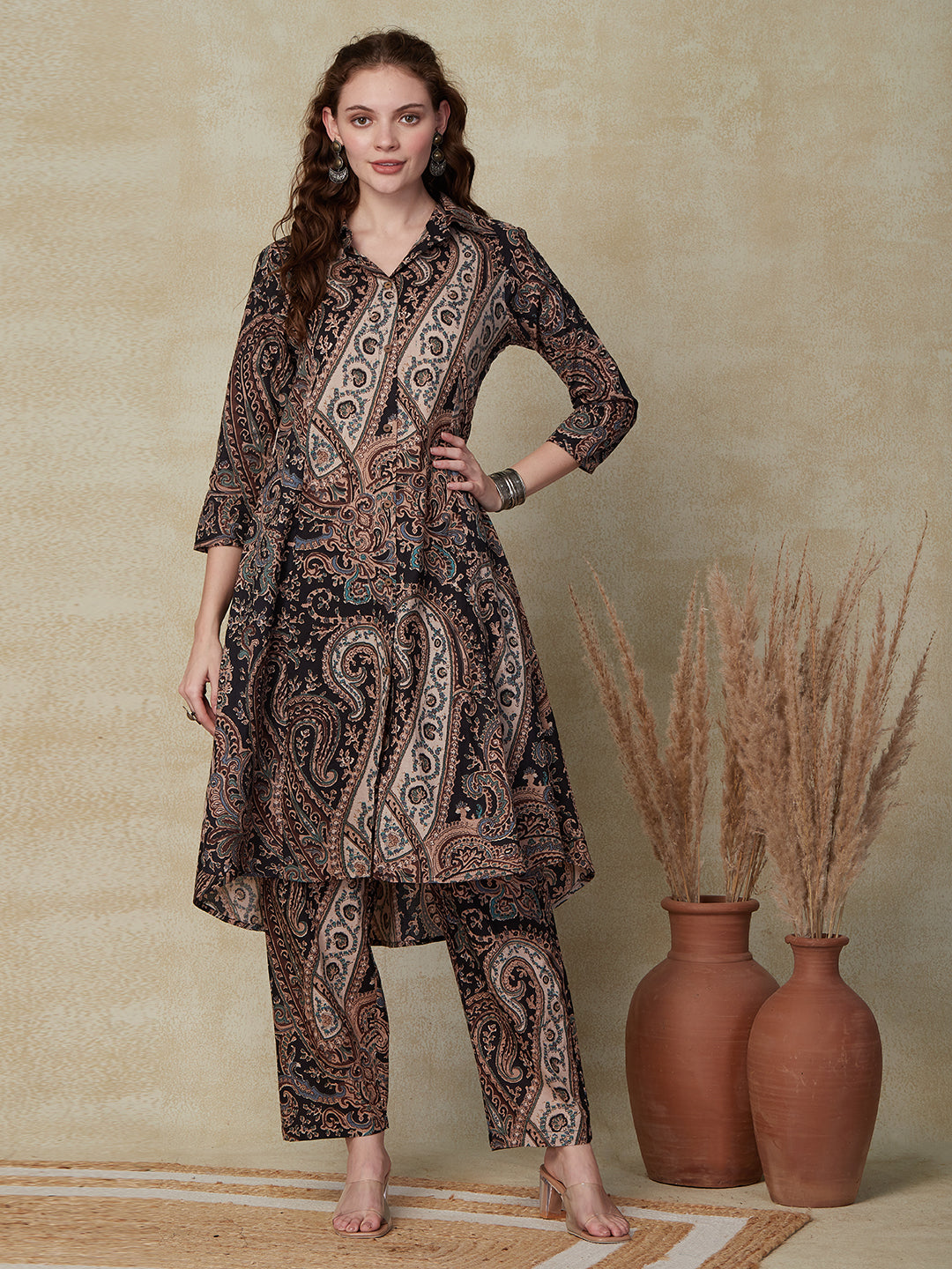 Ethnic Paisley Printed A-Line Paneled Kurta with Pant - Black