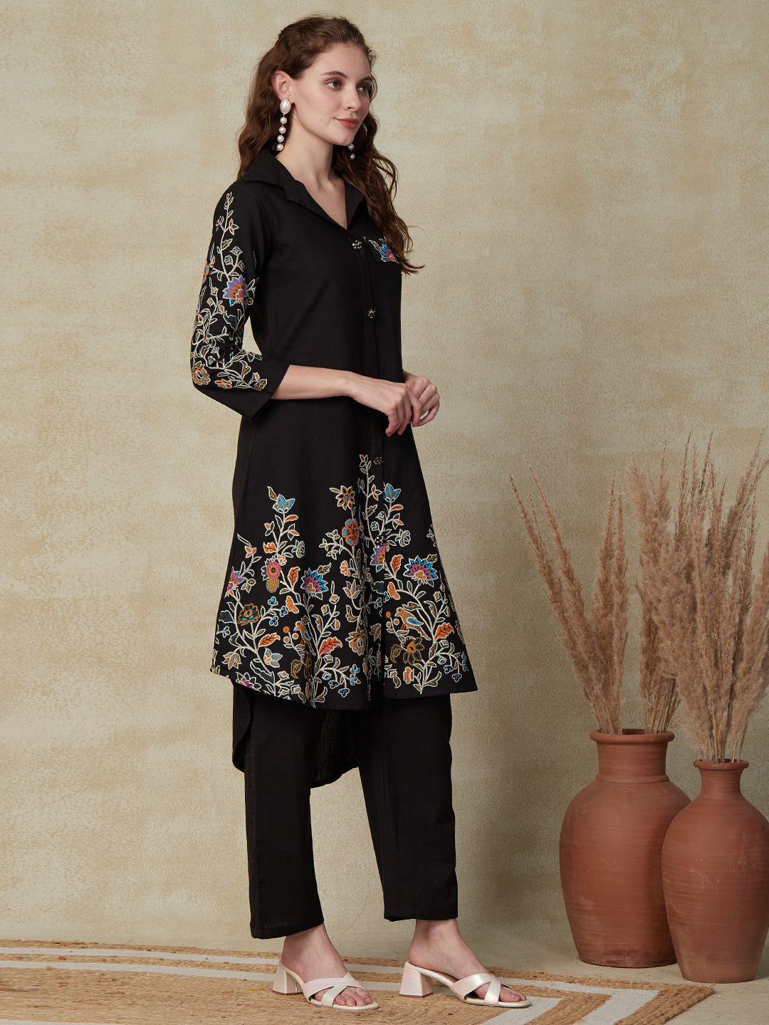 Floral Printed A-Line Kurta with Pant - Black