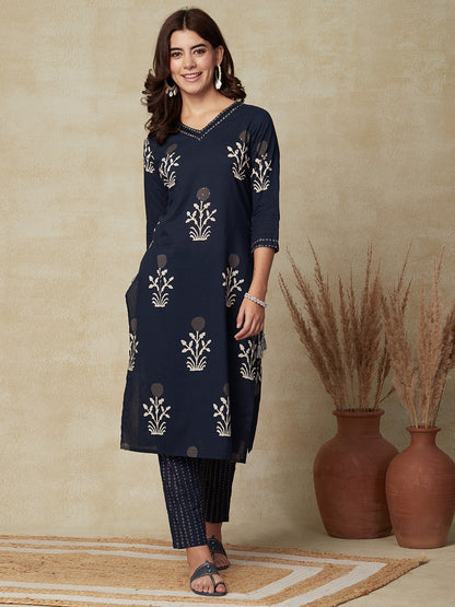 Floral Printed REsham & Sequins Embroidered Kurta with Pants & Dupatta - Navy Blue