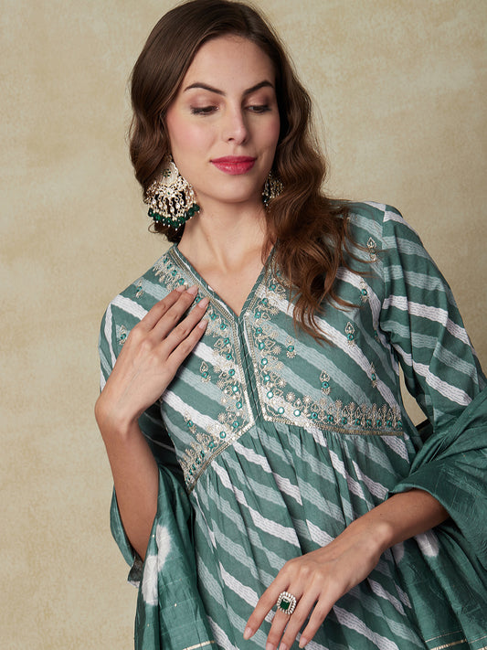 Diagonal striped Mirror Embroidered Pleated Kurta with Pants & Dupatta - Green