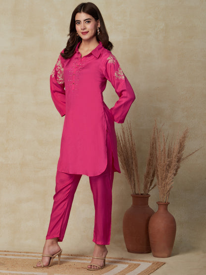 Solid Ethnic Embroidered Straight Fit Kurta with Pant - Pink