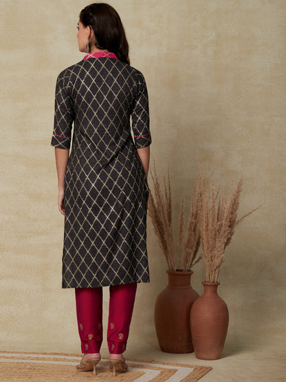 Geometric Foil Printed Straight Fit Kurta - Black