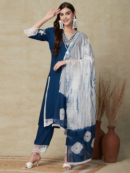 Solid Floral Embroidered Straight Kurta with Pant & Dupatta - Blue