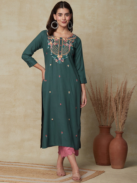 Floral Hand Embroidered Straight Fit Kurta - Green