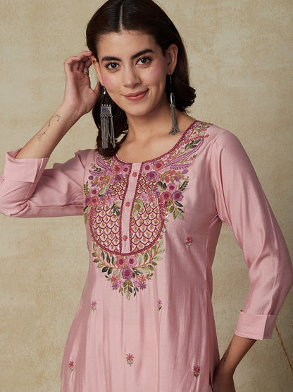 Ethnic Floral Hand Embroidered Straight Fit Kurta - Pink