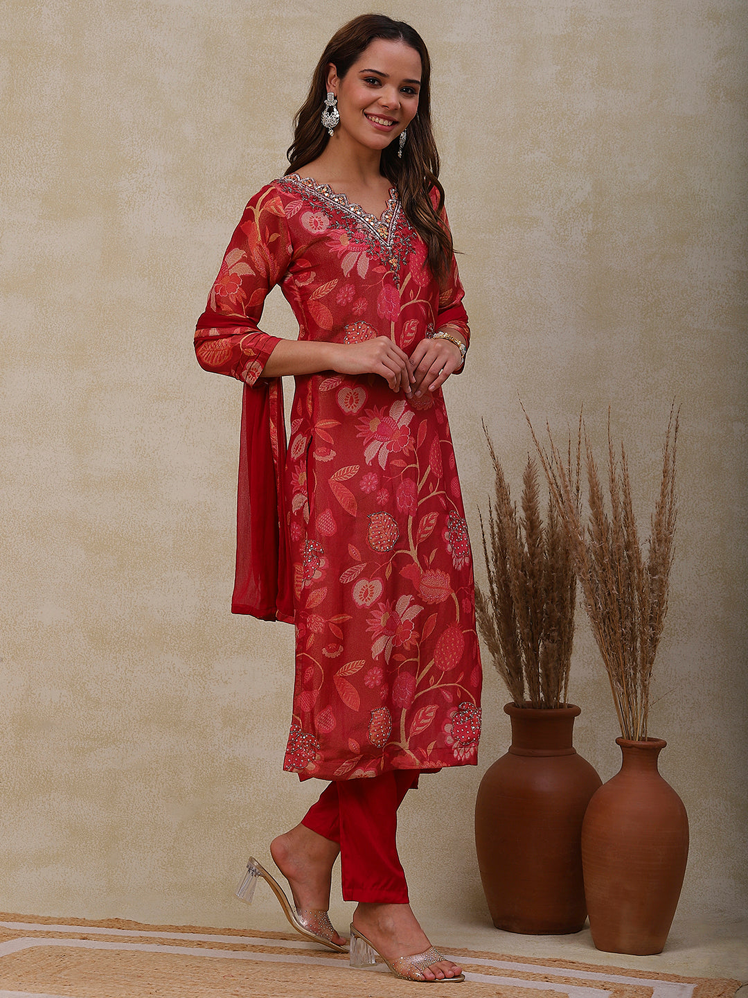 Floral Printed Mirror & Aari Embroidered shimmer Kurta with Pants