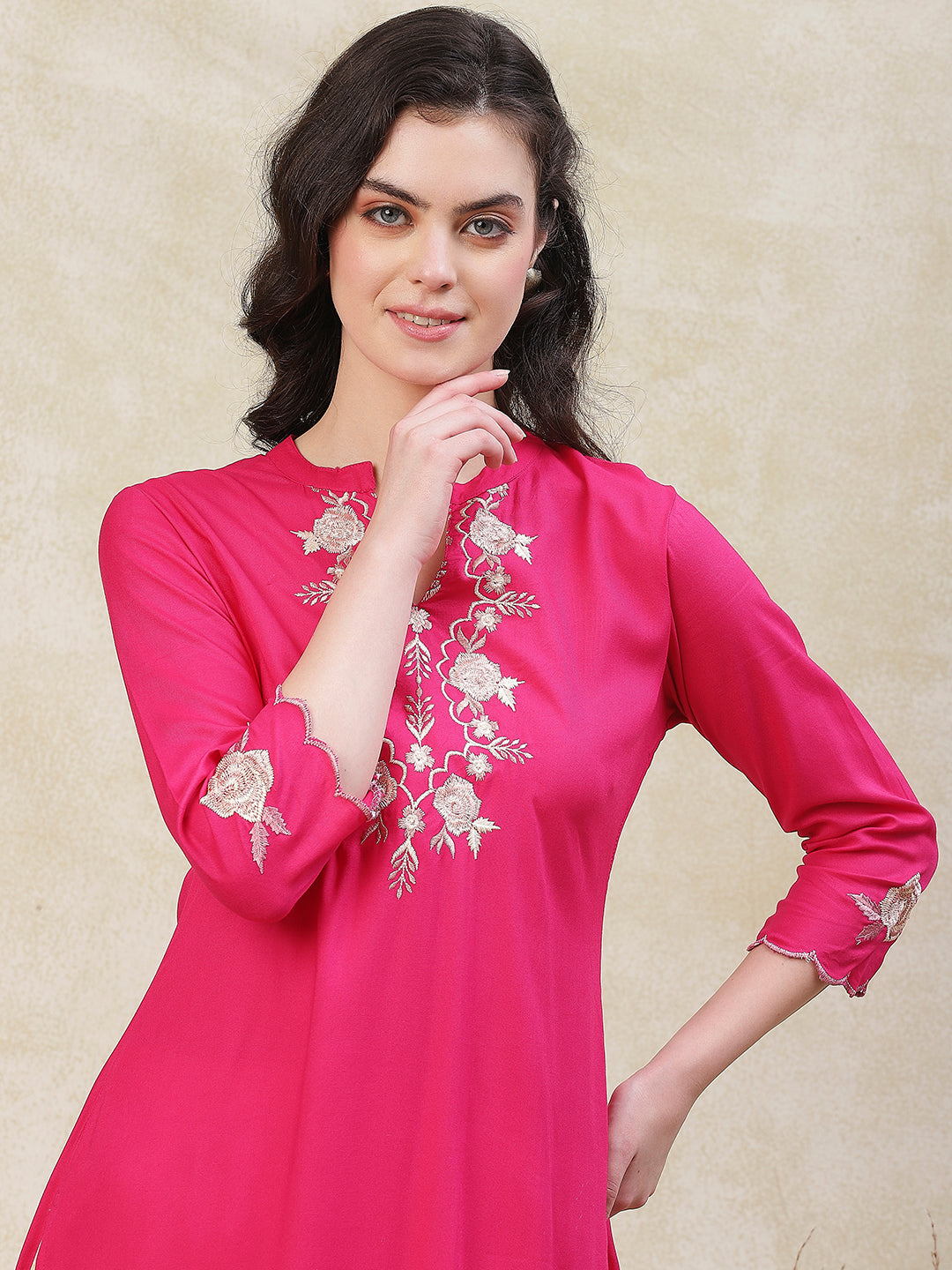 Solid Resham Embroidered Kurta - Pink