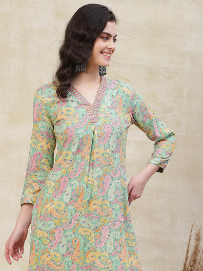Floral & Paisley Printed Resham & Zari Embroidered Kurta - Multi
