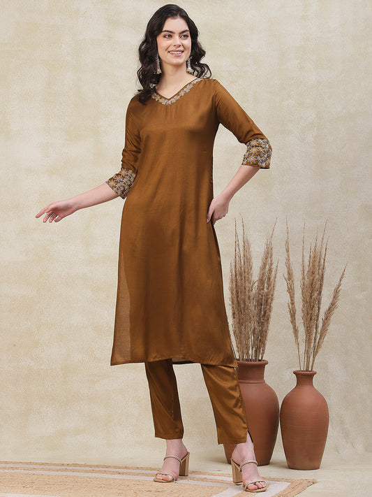 Solid Floral Embroidered Straight Fit Kurta with Pant - Khaki