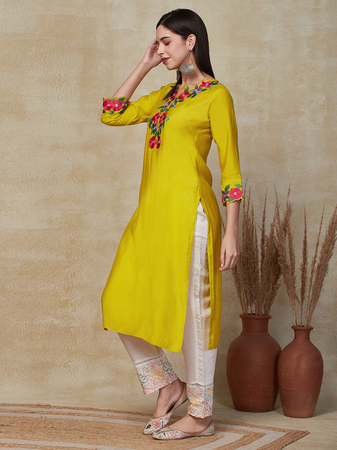 Solid Resham & Zari Cutwork Embroidered Kurta - Yellow