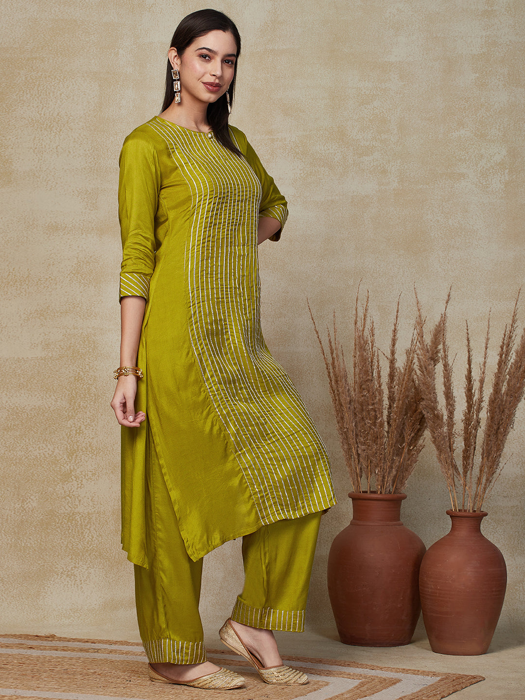 Solid Gota Lace Embellished Kurta with Pants - Green