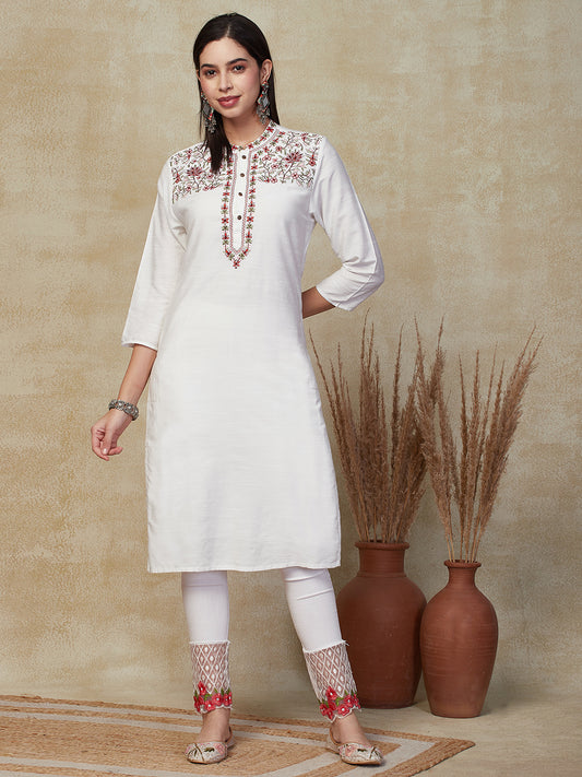 Floral Embroidered Straight Fit Kurta - White