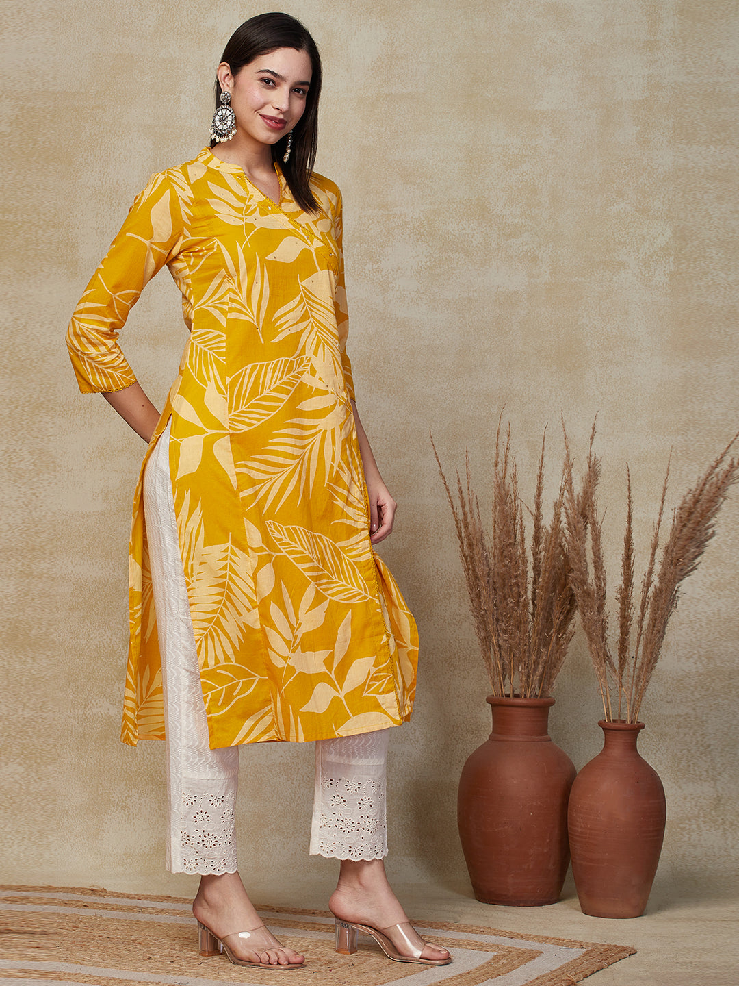 Ethnic Floral Printed Straight Fit Kurta - Yellow