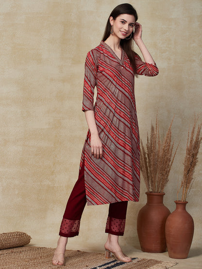 Ethnic Stripes Printed Straight Fit Kurta - Maroon