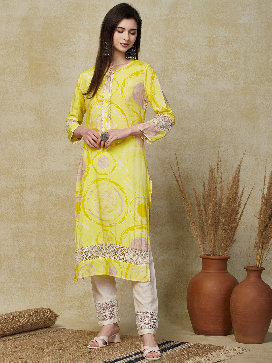 Abstract Geometric Foil Printed Straight Fit Kurta - Yellow