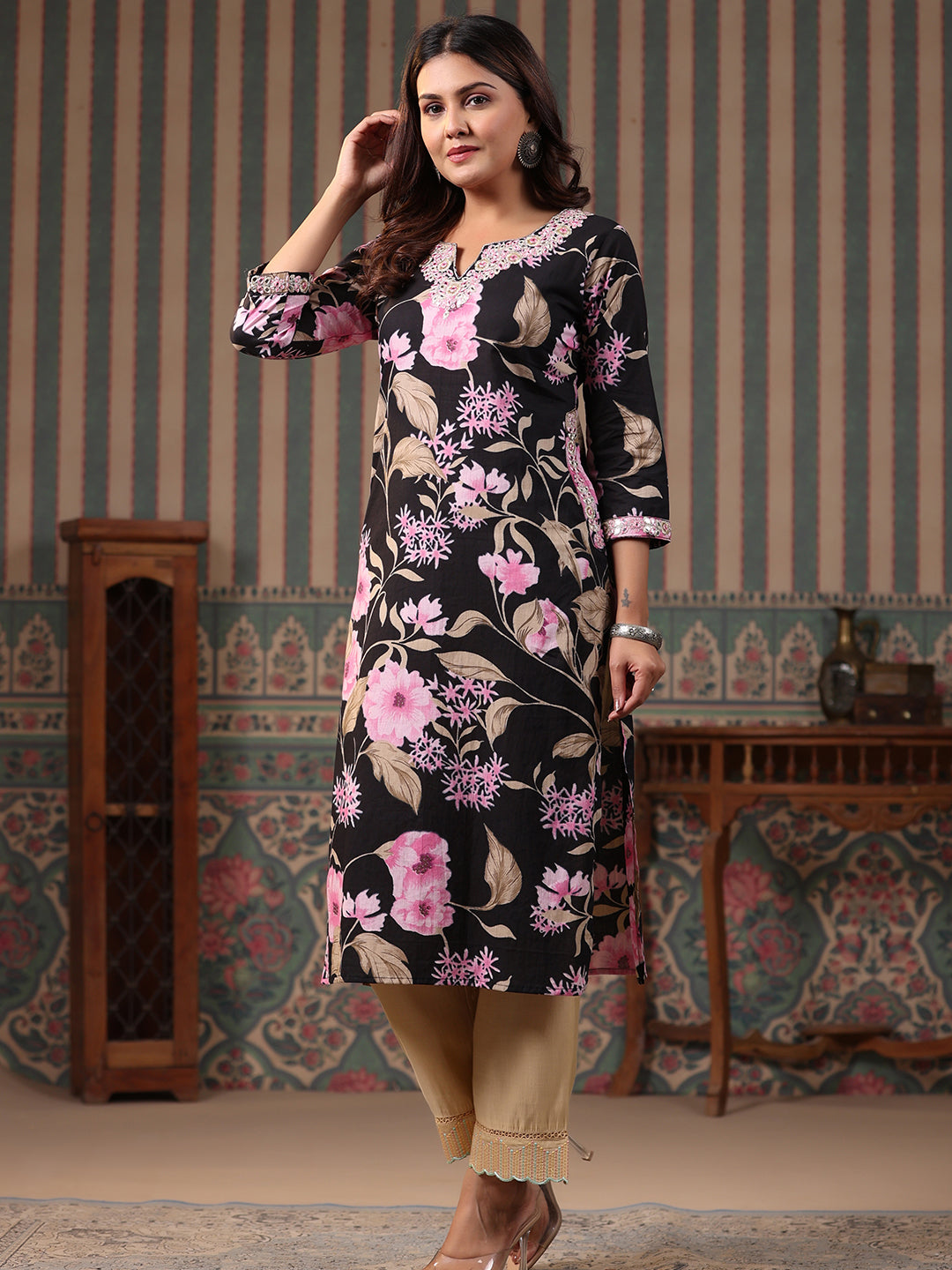 Floral Printed & Ethnic Embroidered Straight Kurta - Black