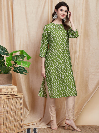 Abstract Printed Zari Embroidered Kurta - Green