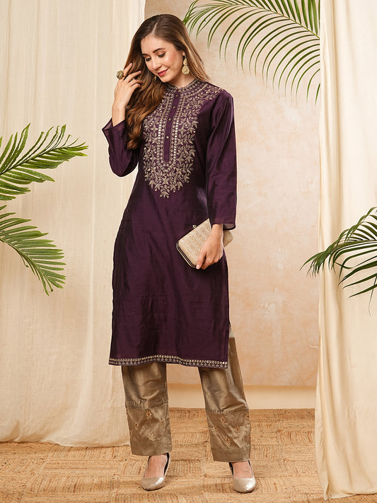 Solid Zari & Mirror Embroidered Kurta - Dark Mauve