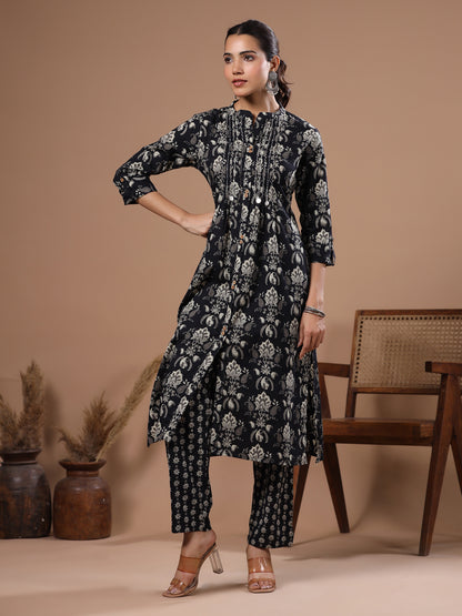 Floral Printed Resham & Tikki Embellished Kurta with Pants - Black