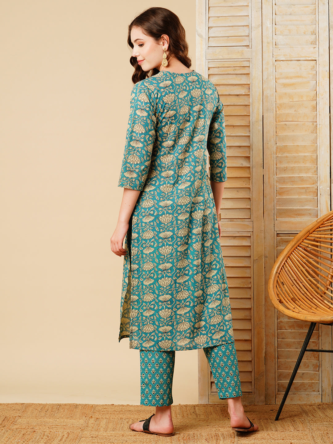 Ethnic Lotus Block Printed Straight Fit Kurta with Pant - Turquoise Blue