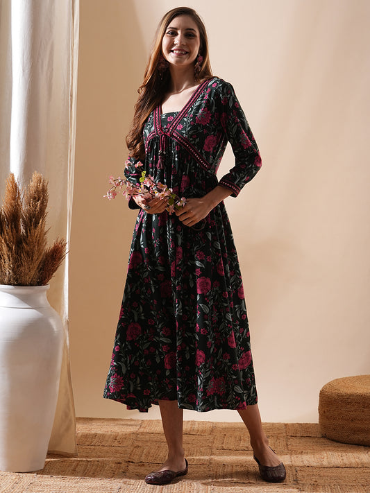 Floral Printed & Embroidered A-Line Pleated Midi Dress - Green