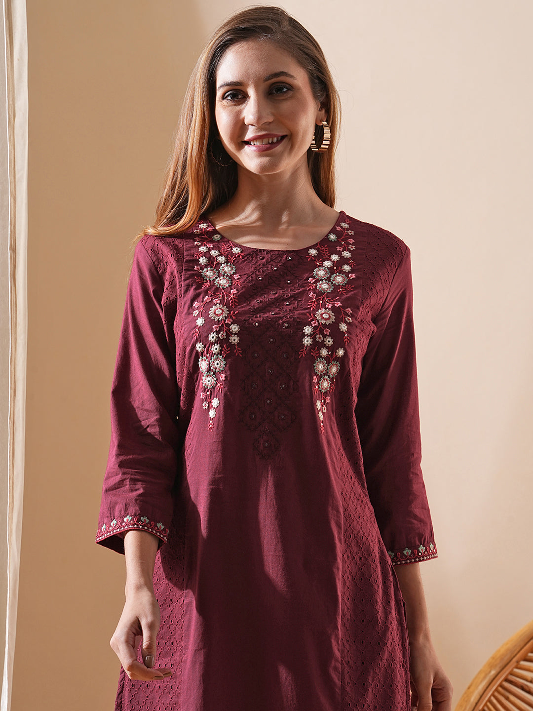 Floral Embroidered Straight Fit Kurta - Maroon