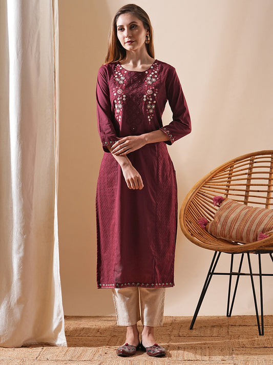 Floral Embroidered Straight Fit Kurta - Maroon