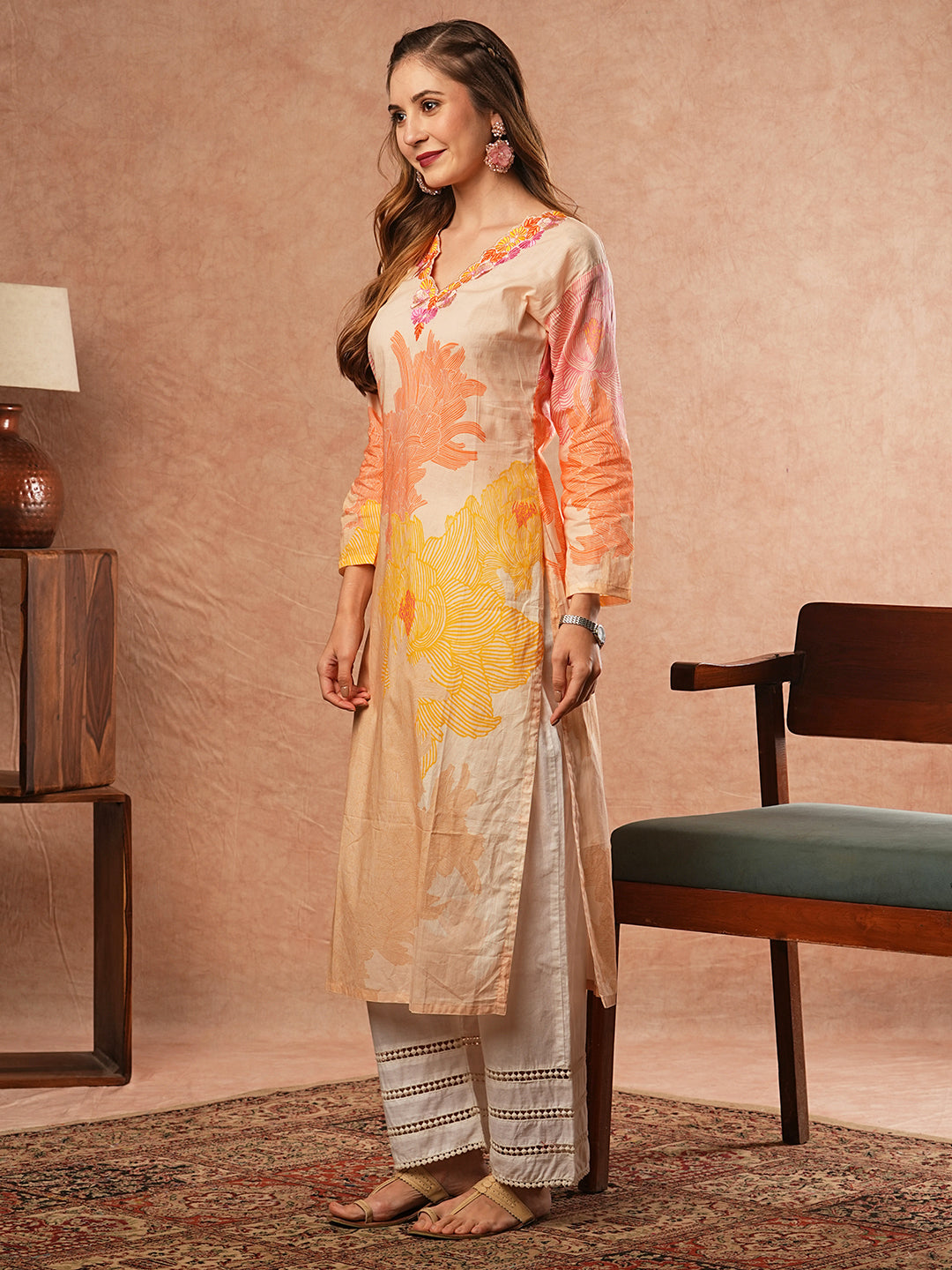 Abstract Printed Resham Embroidered Kurta - Peach & Multi