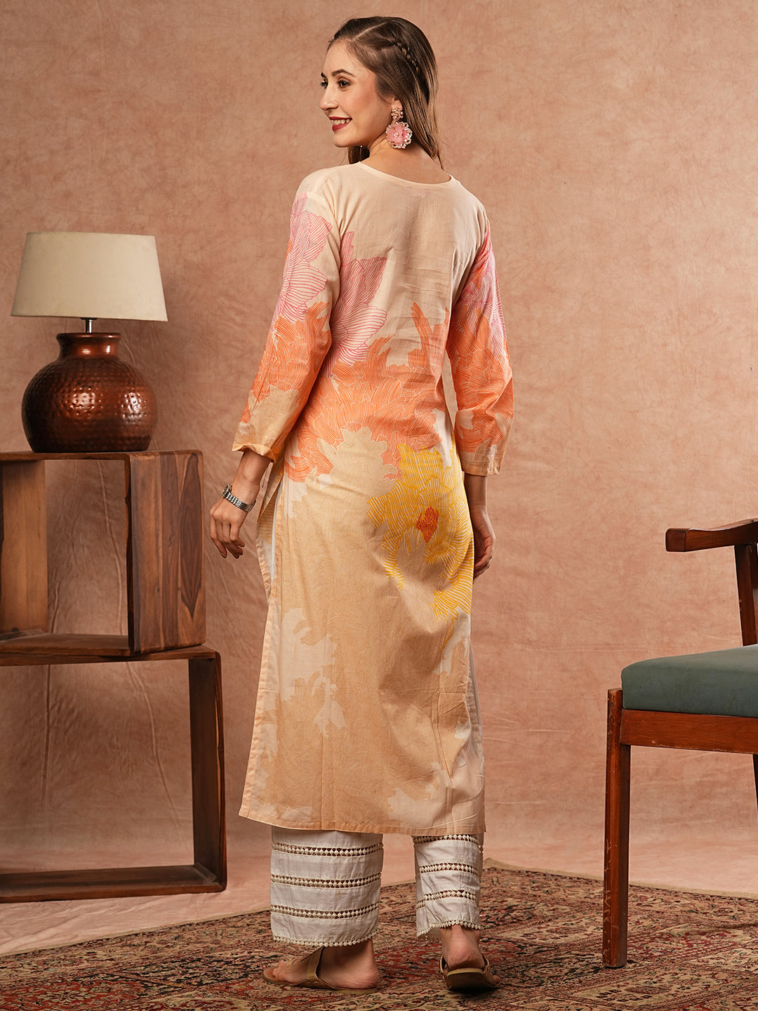 Abstract Printed Resham Embroidered Kurta - Peach & Multi