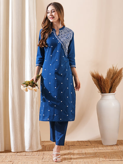 Solid Ethnic Embroidered Straight Fit Kurta with Pant - Blue