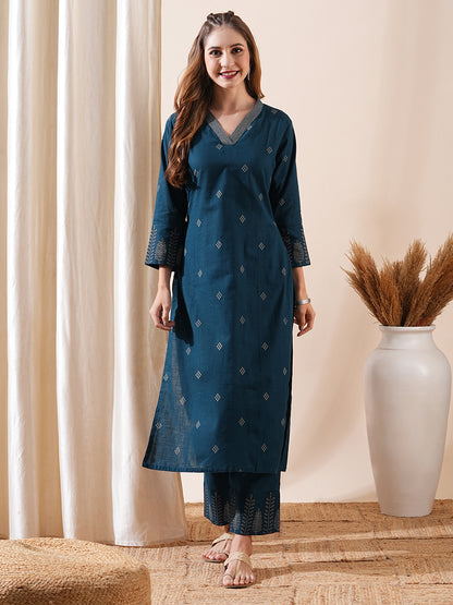 Abstract Printed Resham Top-Stitched Kurta with Pants - Blue