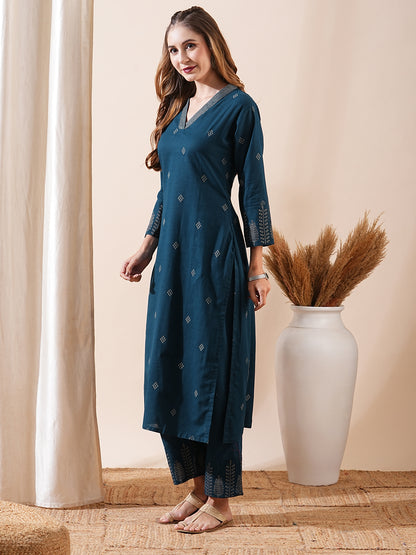 Abstract Printed Resham Top-Stitched Kurta with Pants - Blue