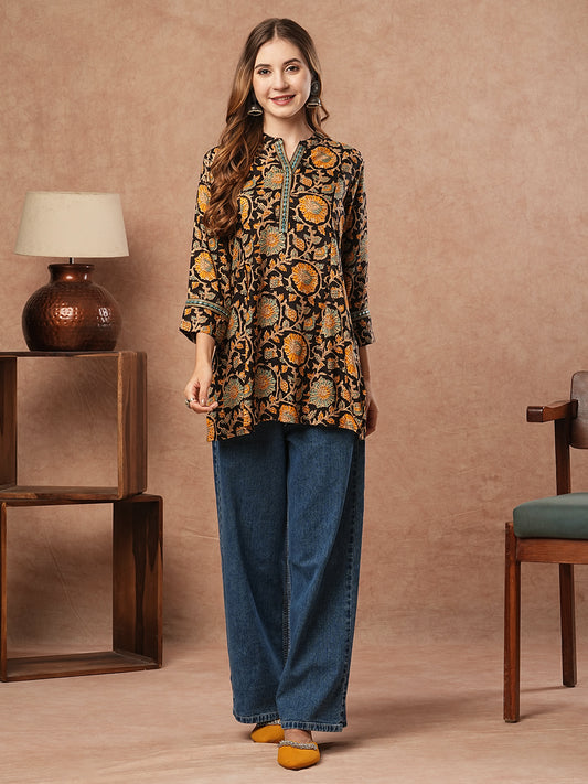 Floral Printed & Mirror Embroidered Straight Fit Kurti - Black