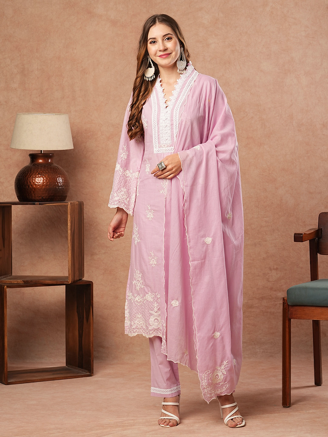 Floral Embroidered Straight Fit Kurta with Pant & Pure Cotton Dupatta - Lavender