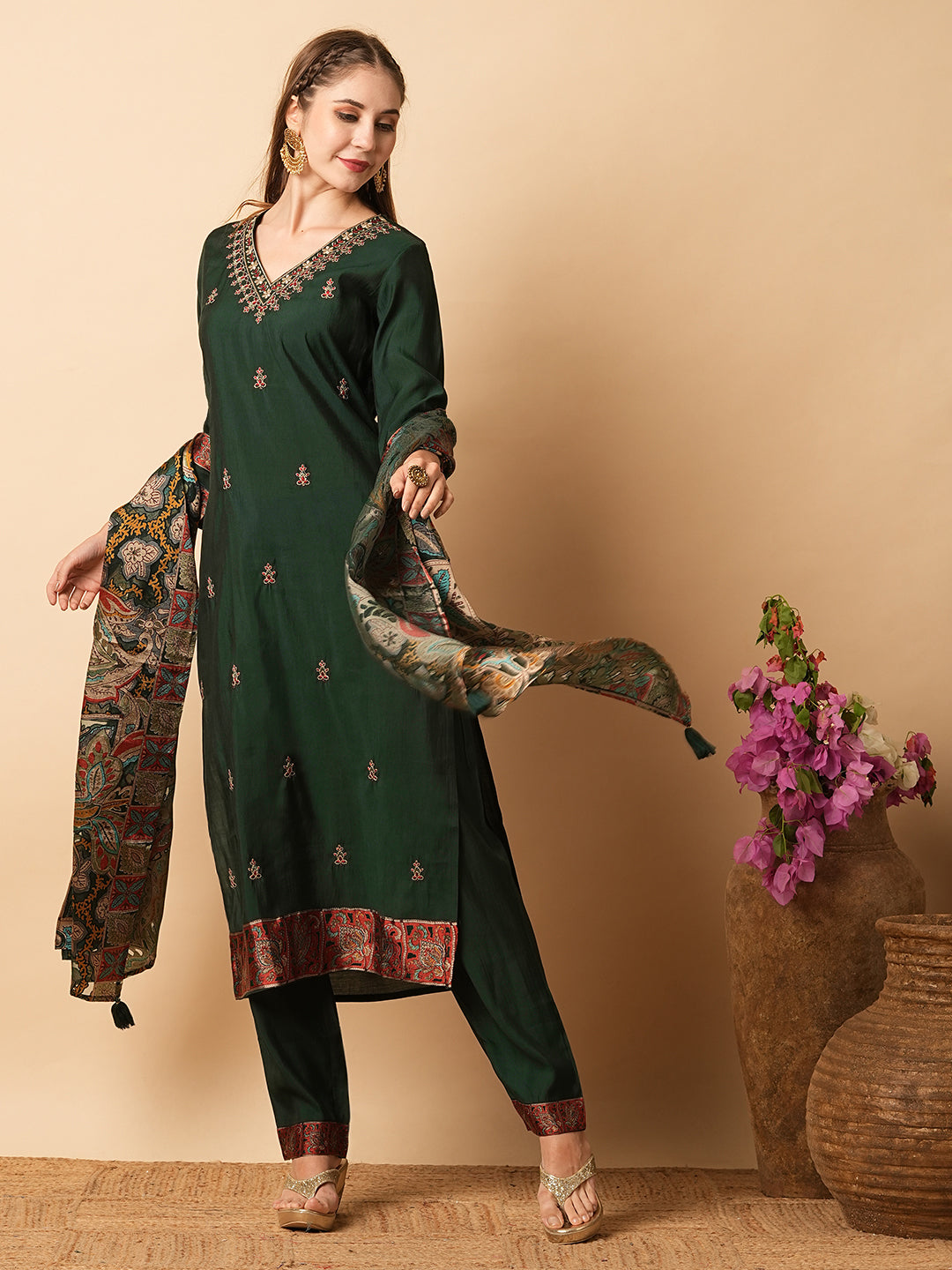 Solid Resham Embroidered Kurta with Pants & Printed Brasso Dupatta - Green