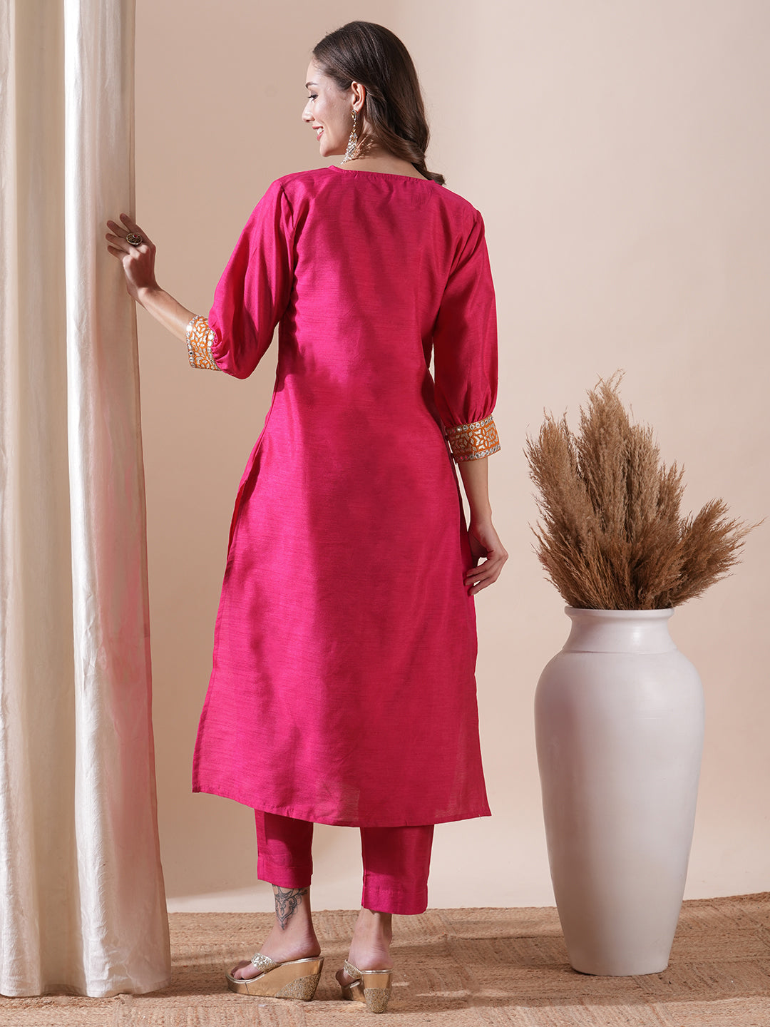 Solid Mirror, Zari & Applique Embroidered Kurta with Pants Set - Pink