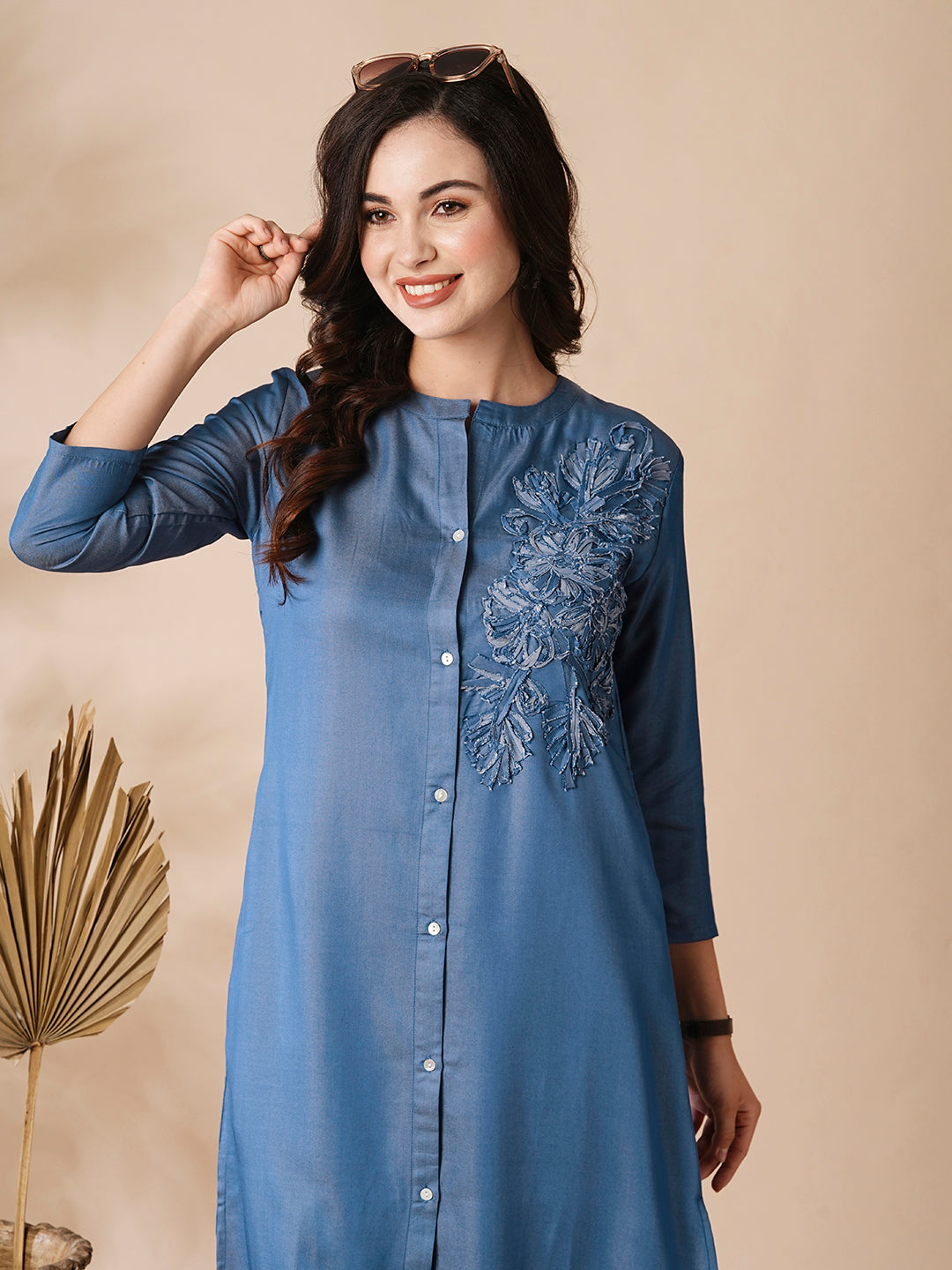 Solid Applique Embroidered Denim Kurta & Pants - Light Blue