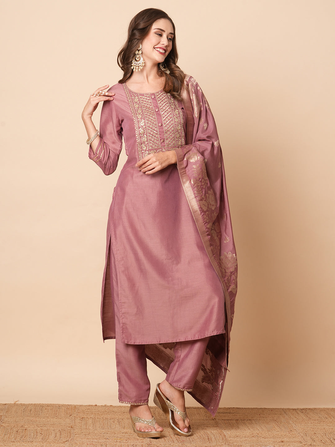 Solid Zari Embroidered Kurta with Pantts & Zari Jaccquard Dupattta - Pink