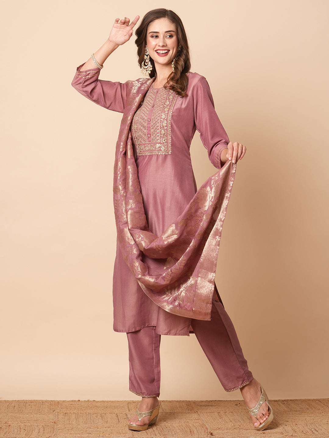 Solid Zari Embroidered Kurta with Pantts & Zari Jaccquard Dupattta - Pink